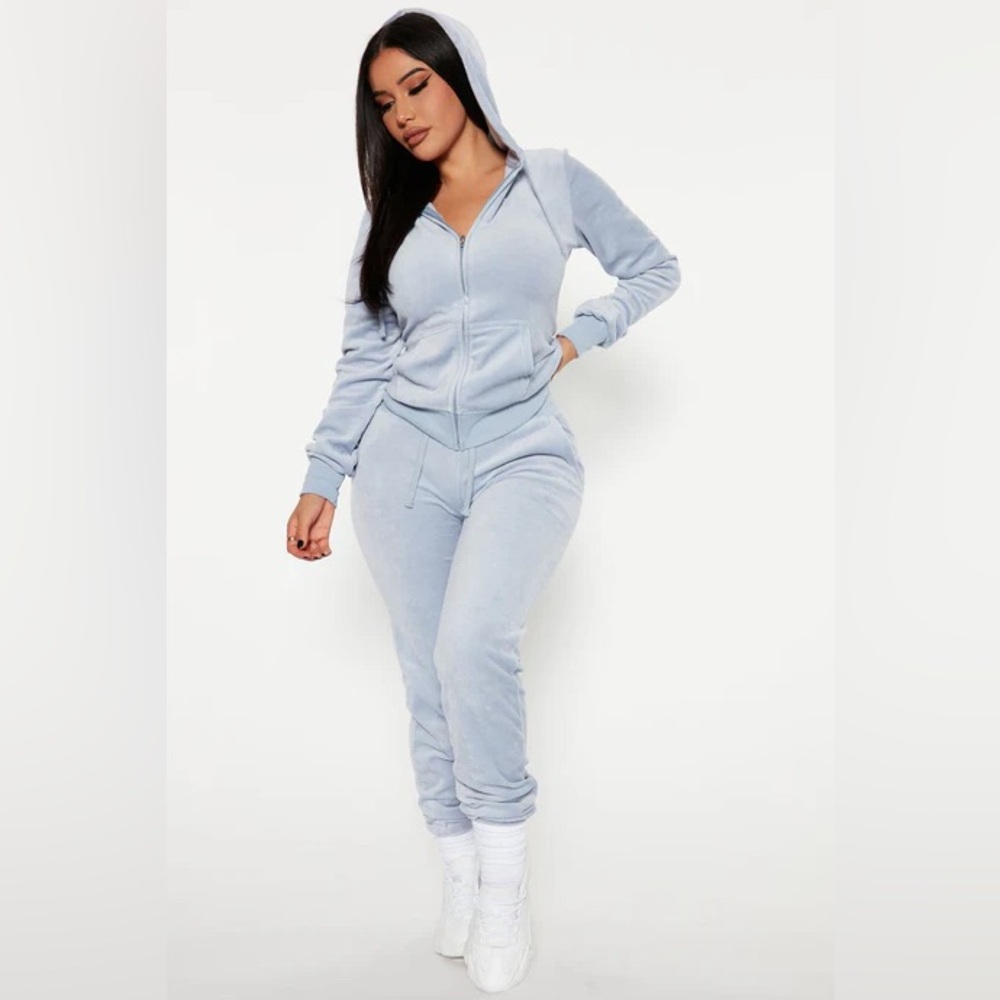 Fashion Nova The Original Trendsetter Velour Set - Blue
